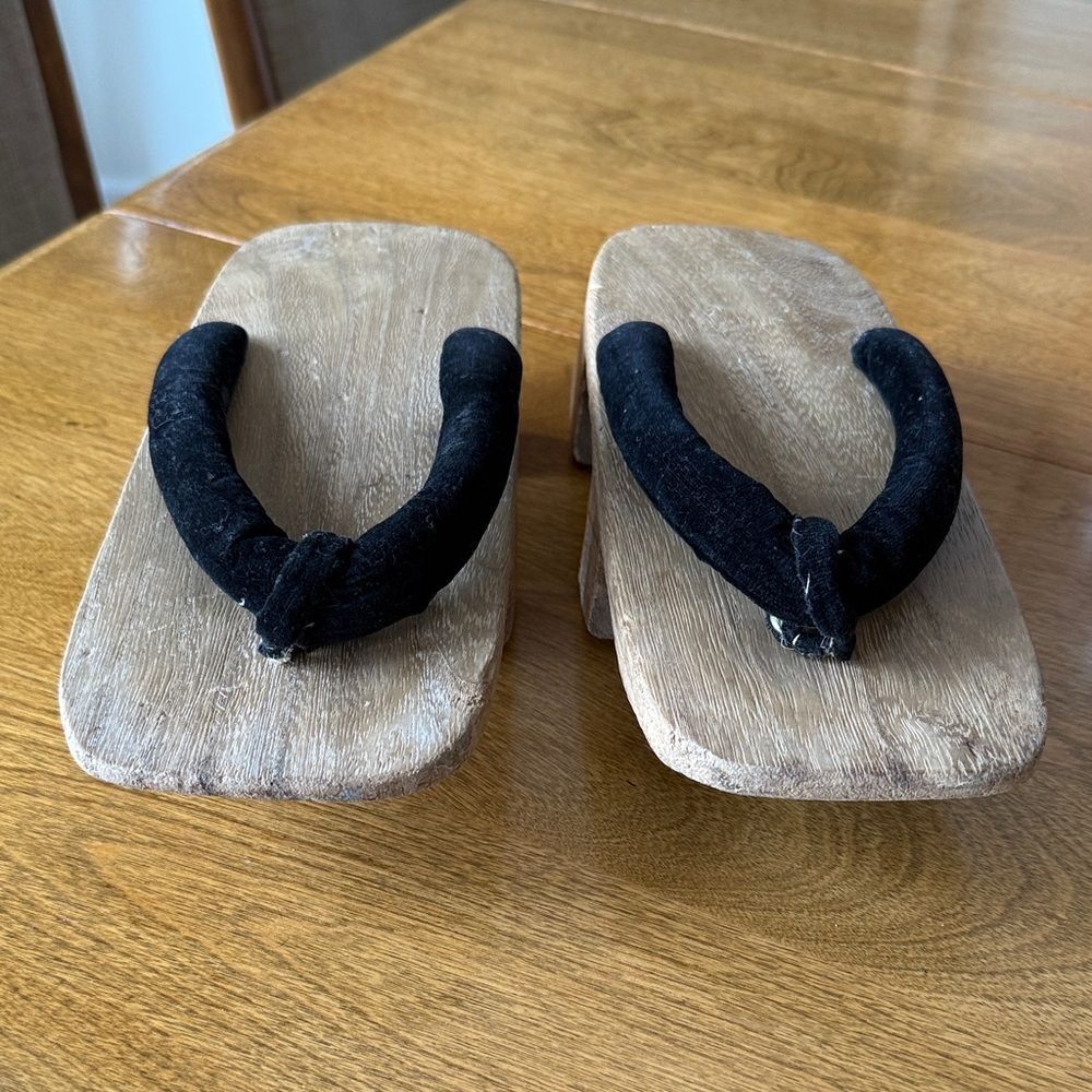 Vintage Japan Geta Shoes
